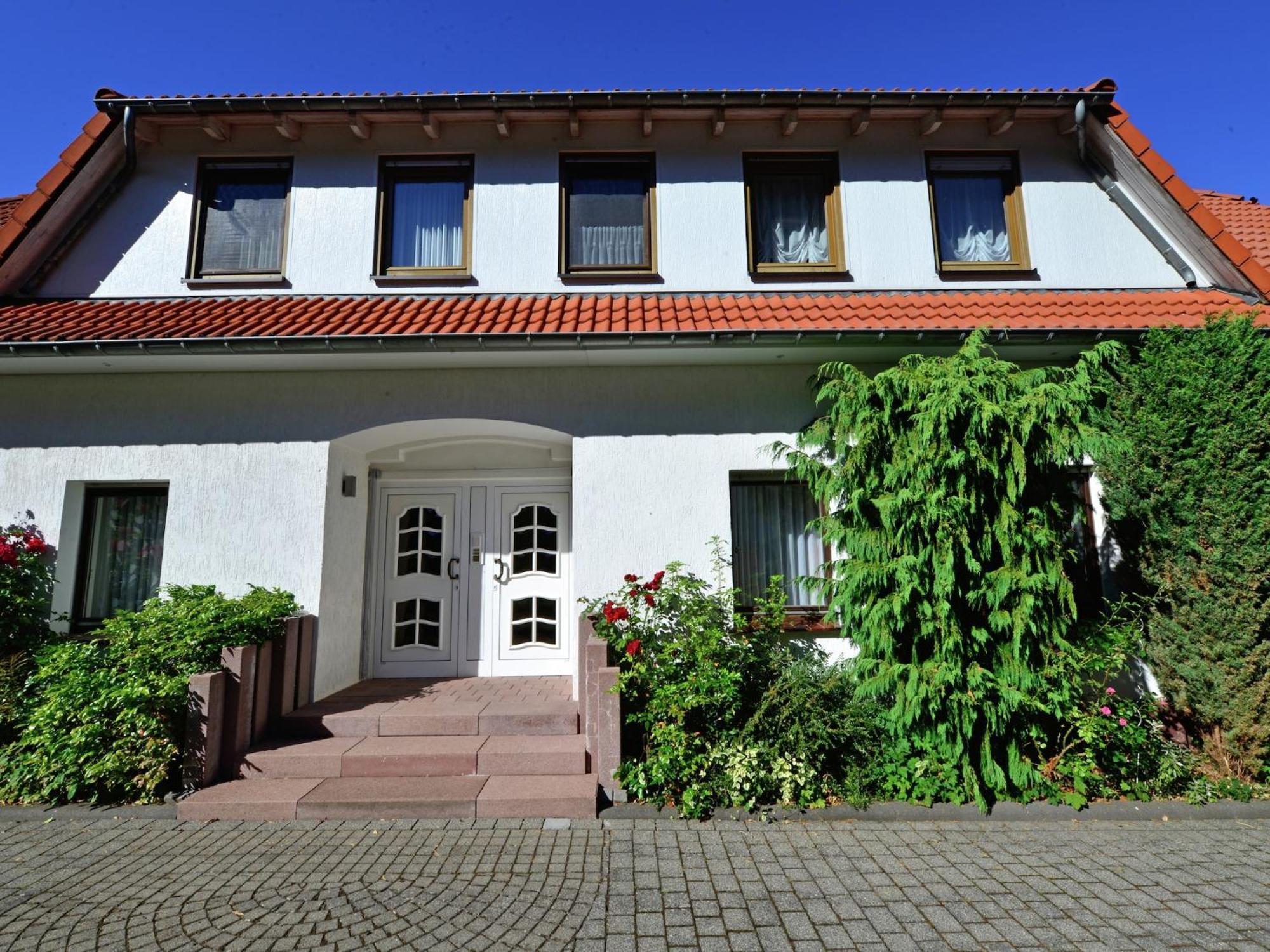 Quaint Apartment In Eimelrod Near Lake And Water Sports Willingen  Eksteriør billede