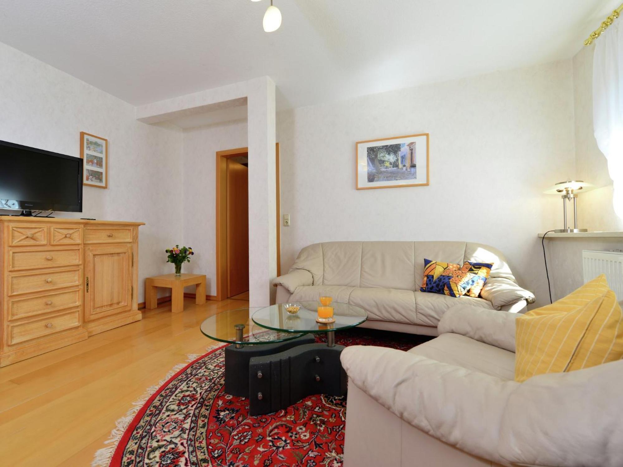 Quaint Apartment In Eimelrod Near Lake And Water Sports Willingen  Eksteriør billede