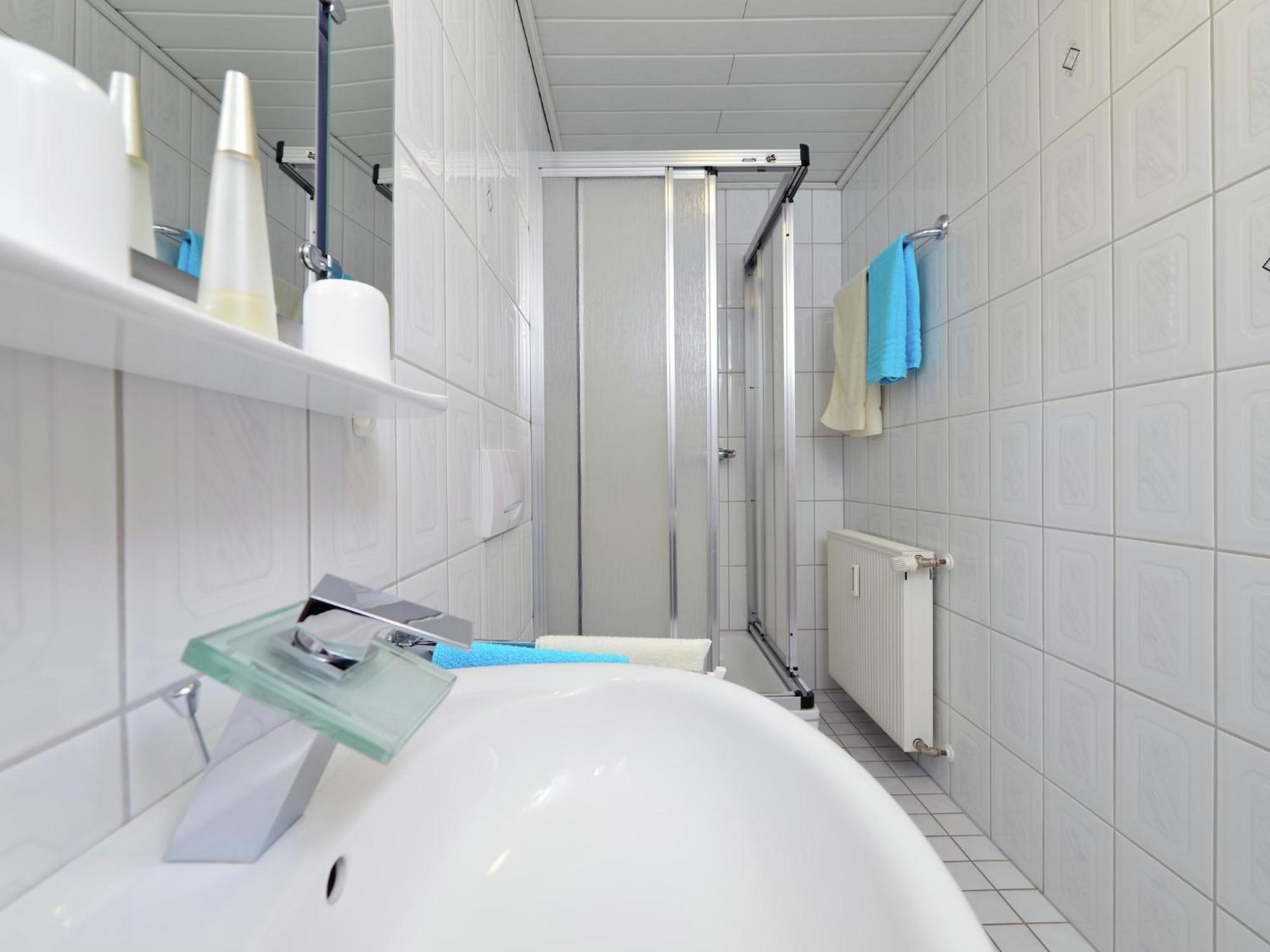 Quaint Apartment In Eimelrod Near Lake And Water Sports Willingen  Eksteriør billede
